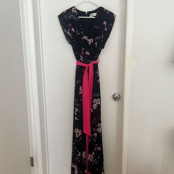 Eliza J Floral Maxi Dress - Picture 8 of 9